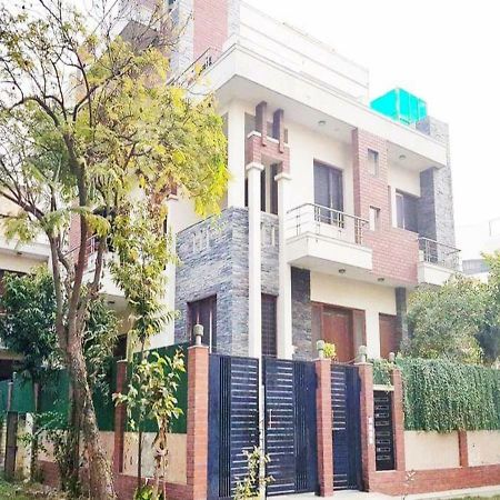 J P Residency Greater Noida Exterior foto