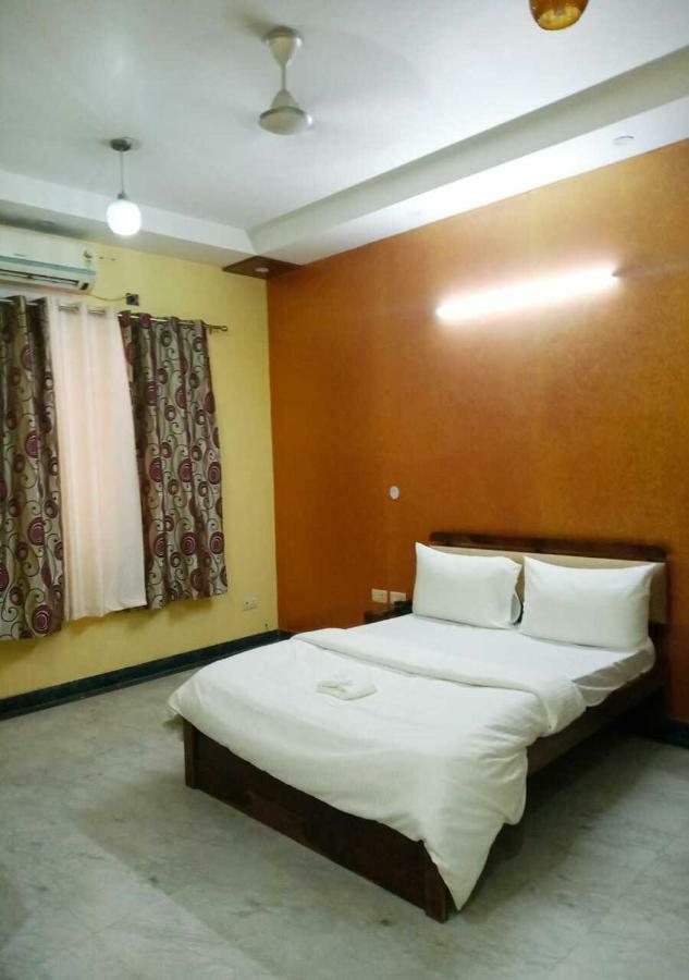 J P Residency Greater Noida Exterior foto