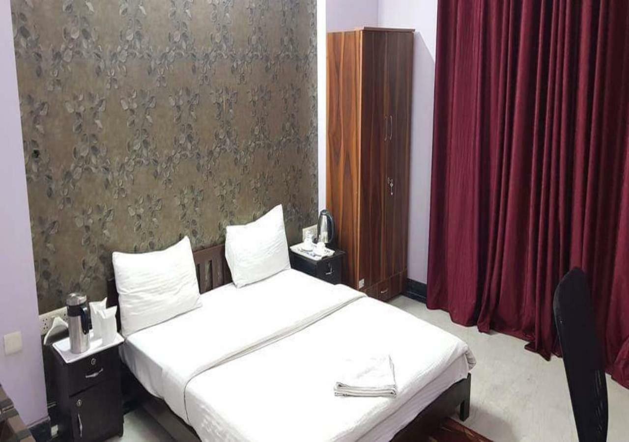 J P Residency Greater Noida Exterior foto