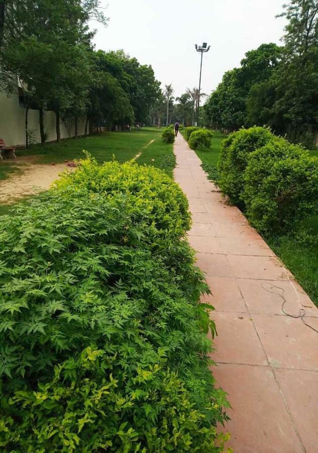J P Residency Greater Noida Exterior foto
